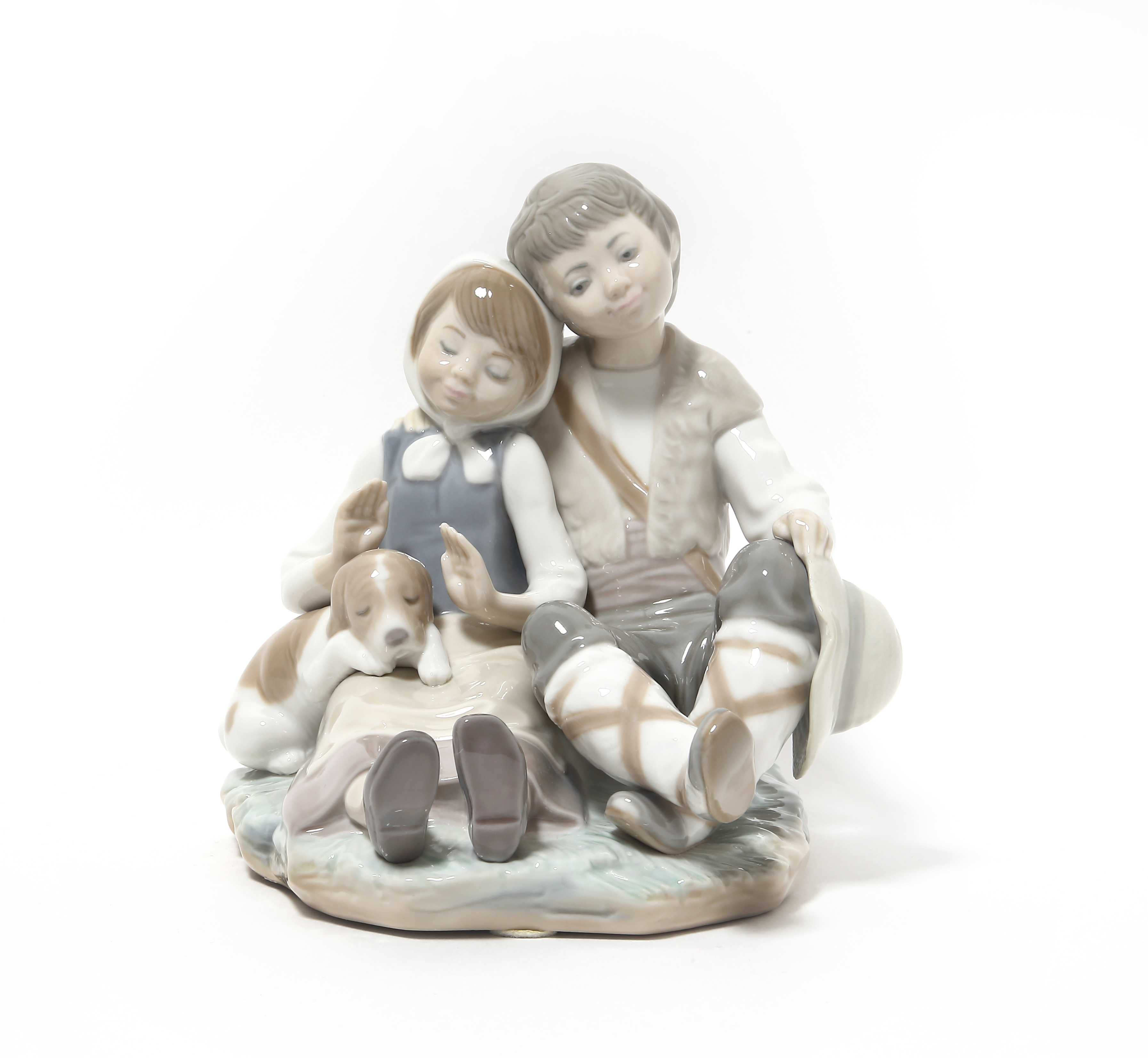 Статуэтки на авито. Lladro статуэтки клеймо. Снеговик Lladro. Lladro фарфоровая статуэтка чернокожий мальчик 5828. Lladro фарфор Снеговик.